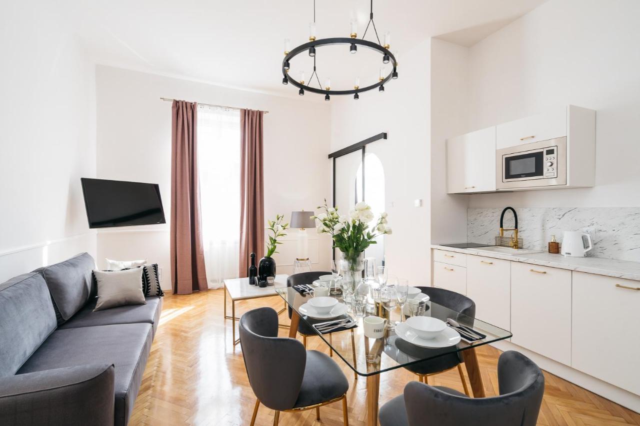 Luna Apartment - Loftaffair Kraków Exteriör bild