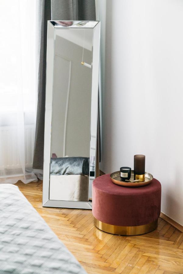 Luna Apartment - Loftaffair Kraków Exteriör bild